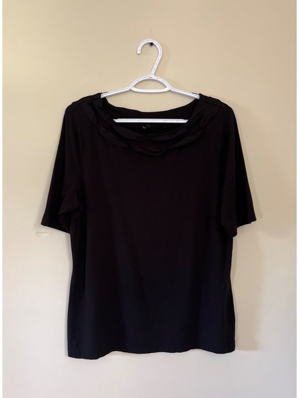 Talbots Womens Large Black Short Sleeve T-Shirt Top Blouse Round Neck